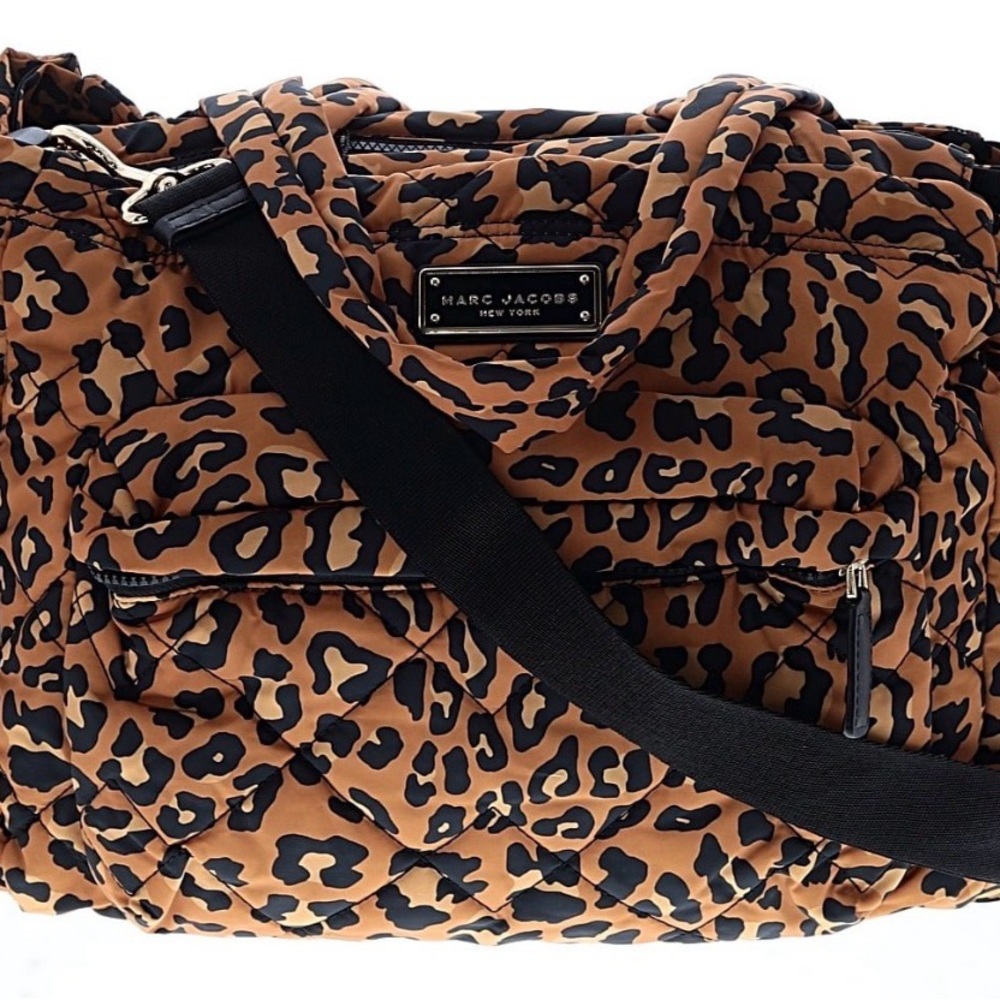 🐆 Marc Jacobs Leopard Quilted Travel Bag 🐆